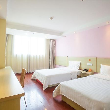 7Days Inn Guangzhou New Tianhe Park Exterior foto