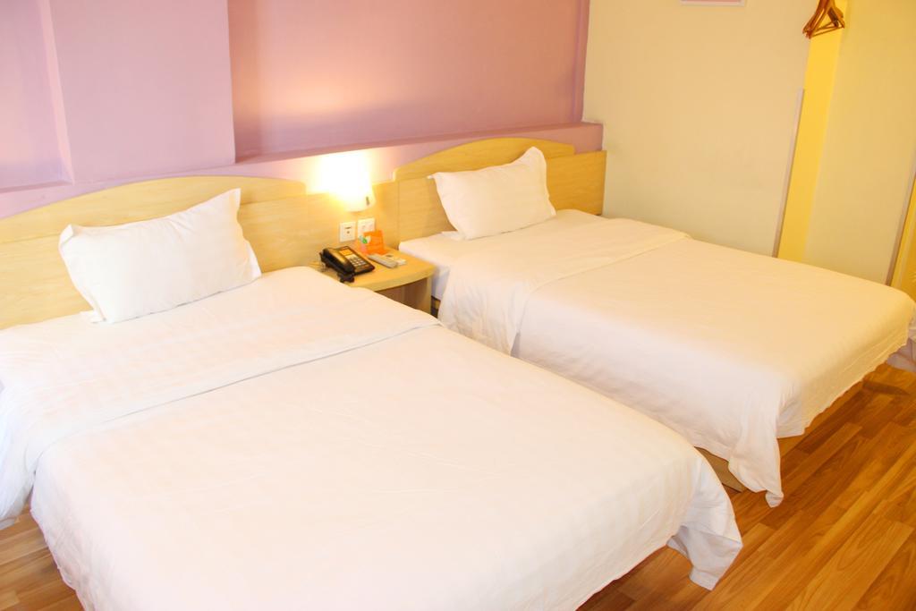 7Days Inn Guangzhou New Tianhe Park Exterior foto